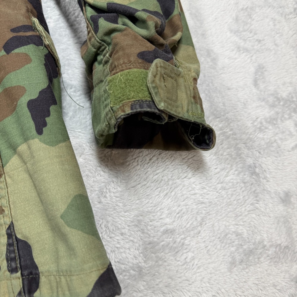 Vintage Army Camo Coat Jacket Cold Weather Small Long Woodland Distressed FLAW - Picture 11 of 16